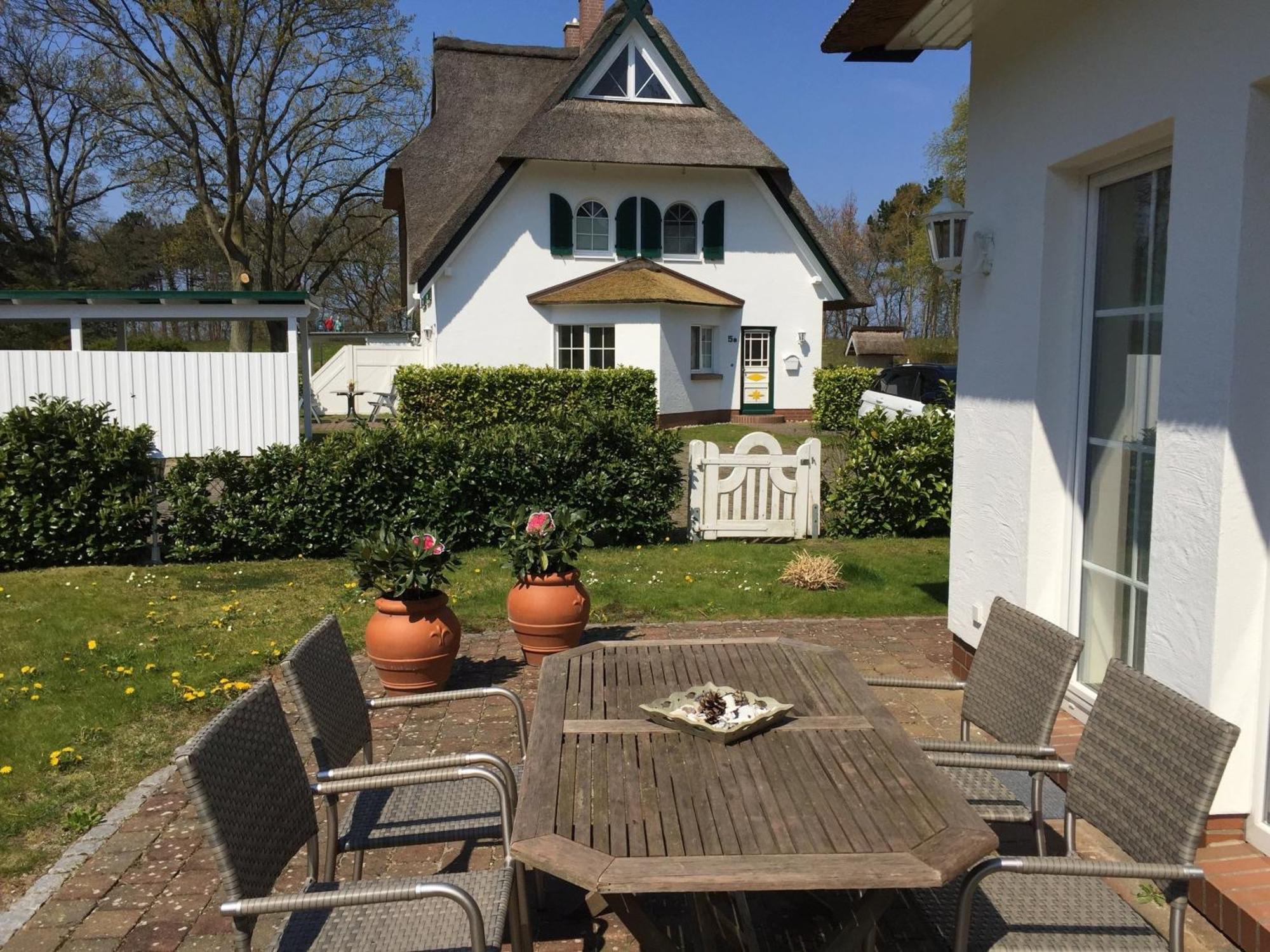 Seelord Zingst Esterno foto